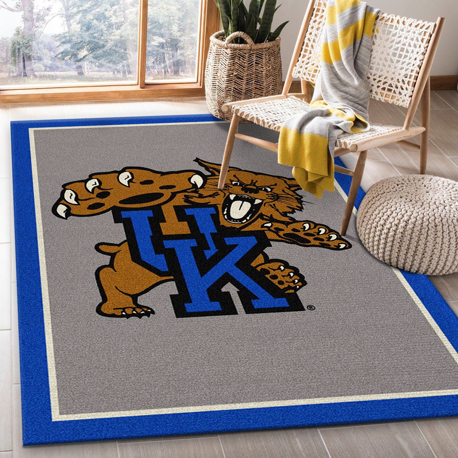 College-Spirit-Kentucky-Sport-Area-Rug-Carpet-Team-Logo-Family-Gift-US-Decor.jpg