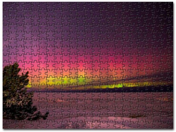 Aurora Borealis In Marquette Michigan Jigsaw Puzzle Set