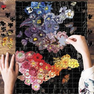 Galison Full Bloom World Map Jigsaw Puzzle Set