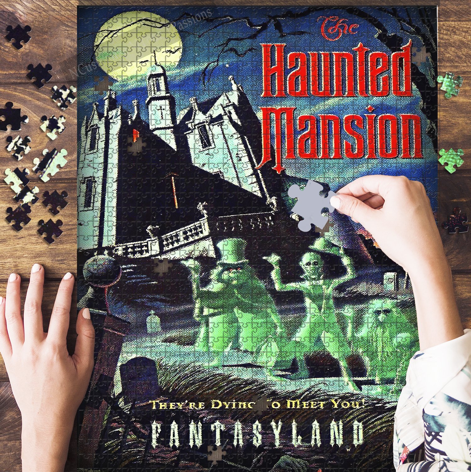 The Haunted Mansion Jigsaw Puzzle Set The Haunted Mansion Jigsaw Puzzle Set